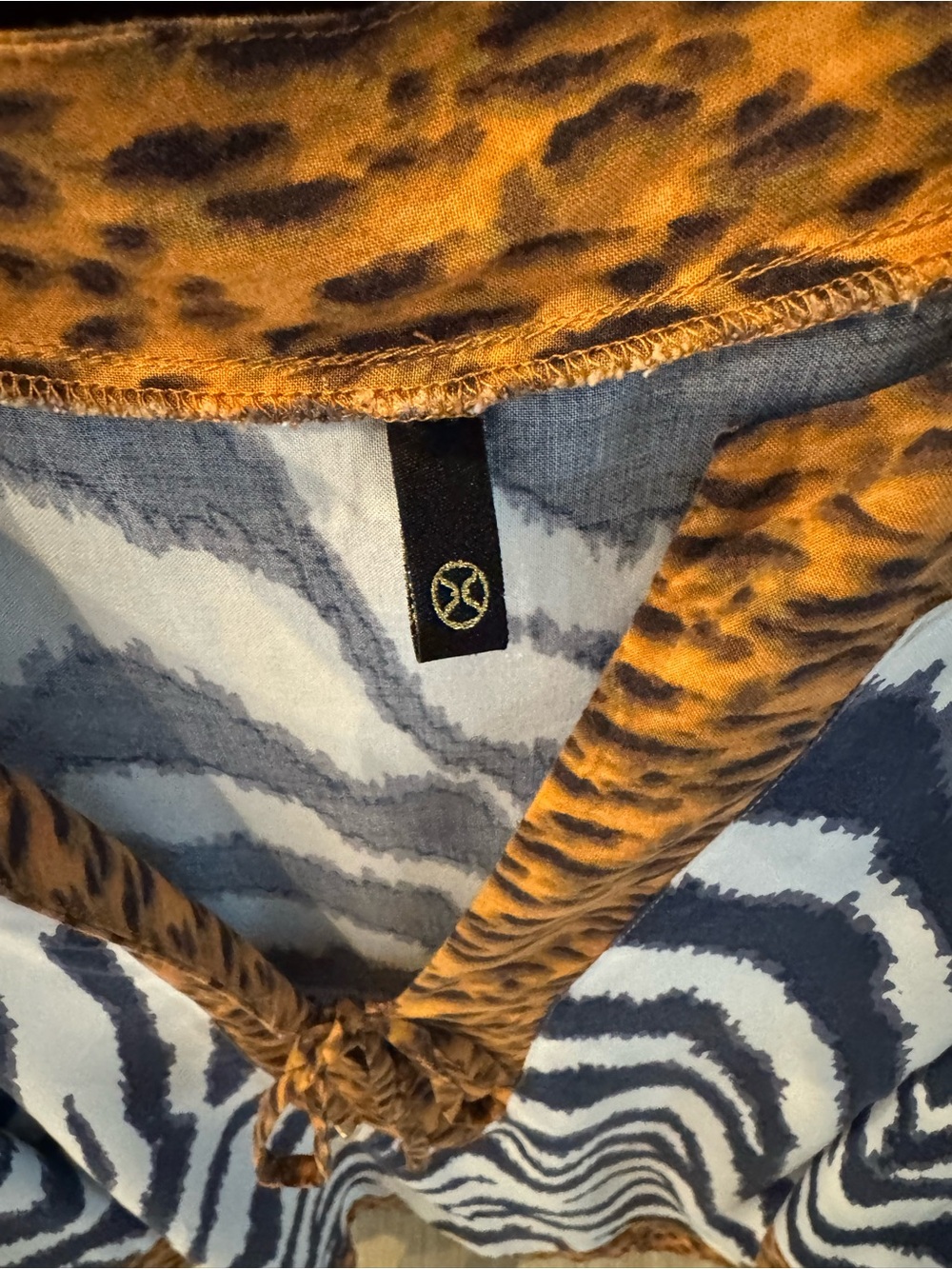 Vix Bikini w/coverup, 3 piece; Navy/White Stripes w/cheetah print trim, S, Good. - Picture 8 of 11